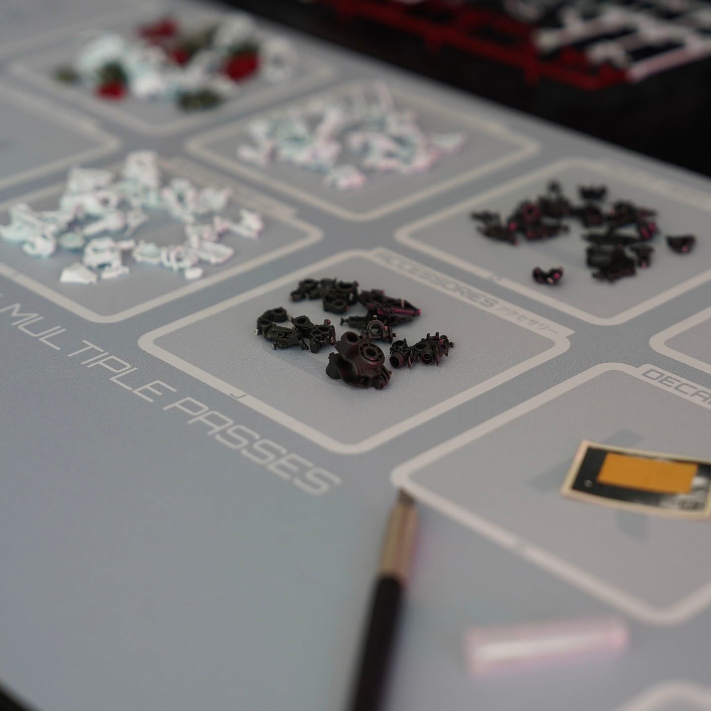 Gunpla Build Desk Mat L - Iron Graphite